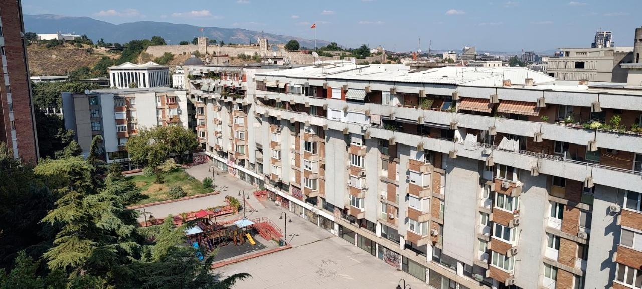 Apartment Maya'S Place Skopje Exterior photo
